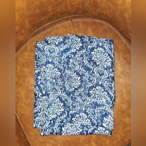 The Modest Fitting Navy Head Scarf